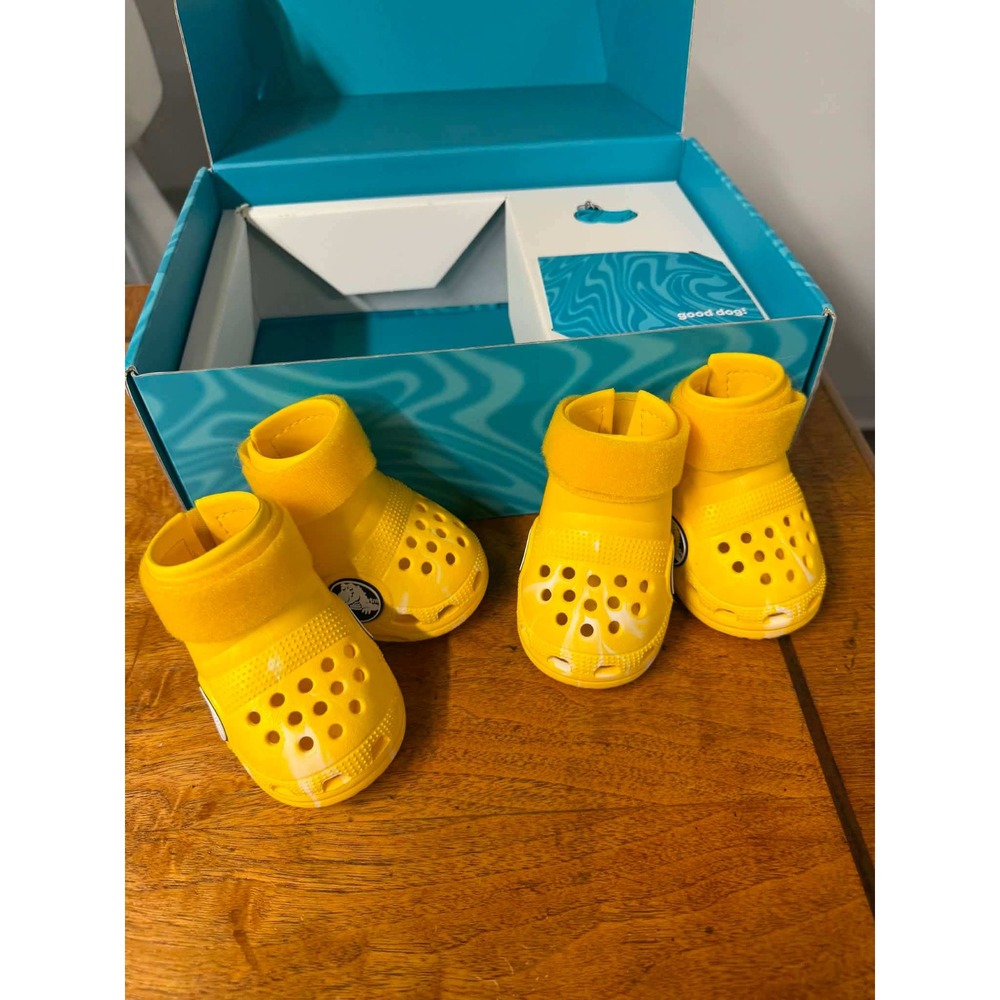 Crocs x BARK Dog Size L Yellow Pet Booties Shoes Set of 4 Clogs 209939-7C1